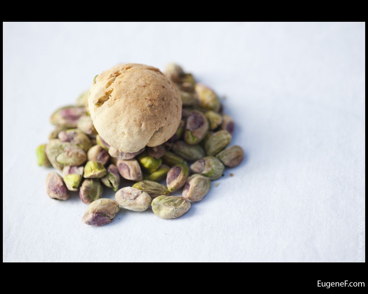 organic pistachio cookie