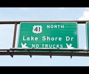 Lake Shore Dr Street Sign